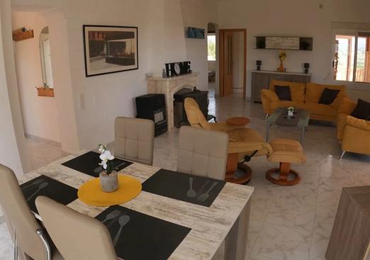 Villa in Alfas del Pi