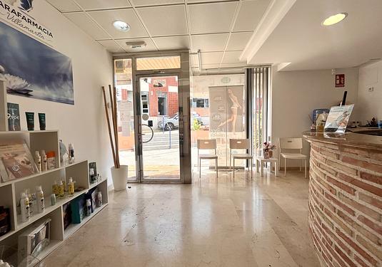 Commercial in Villamartin