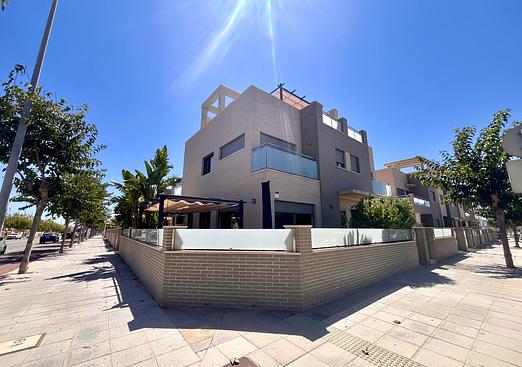 Villa in Torre de La Horadada