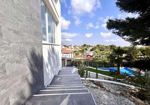 Villa in Los Balcones