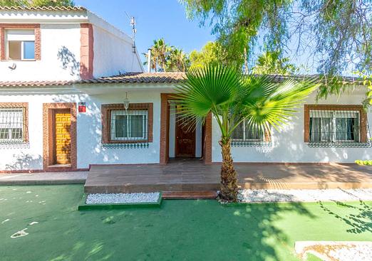 Villa in Orihuela