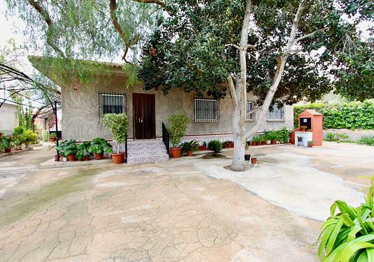 Villa in Canadas De San Pedro