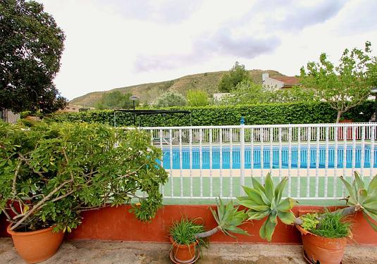 Villa in Canadas De San Pedro