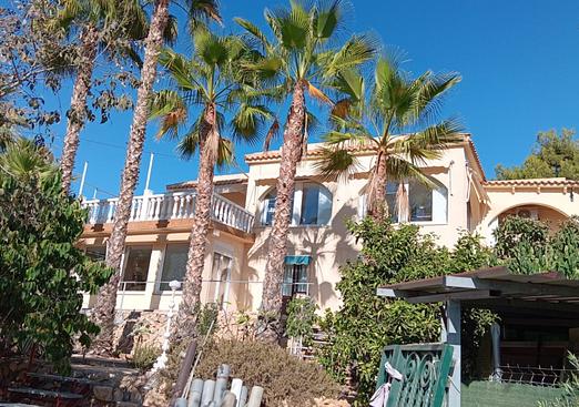 Country house in Cautivador