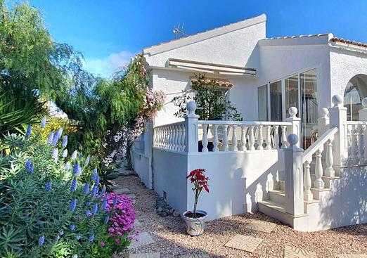 Villa in Camposol