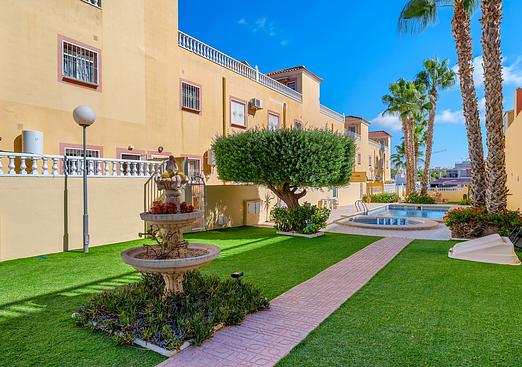 Apartment in San Miguel de Salinas