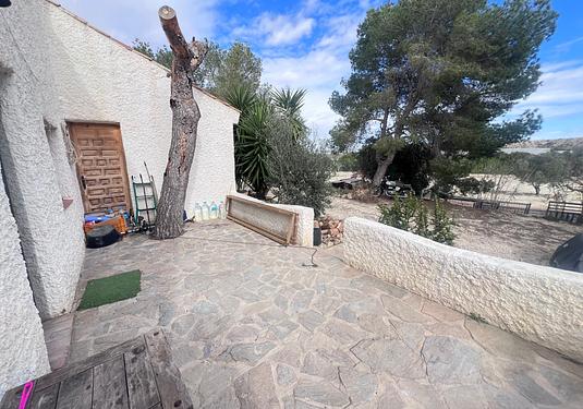 Country house in Torremendo