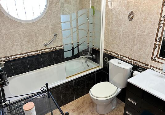 Quad villa in Las Filipinas