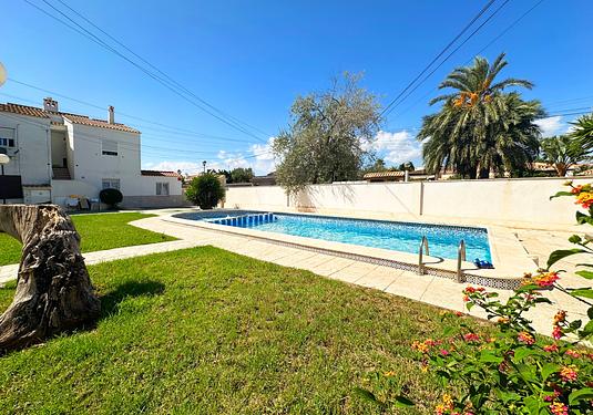 Bungalow in Orihuela Costa
