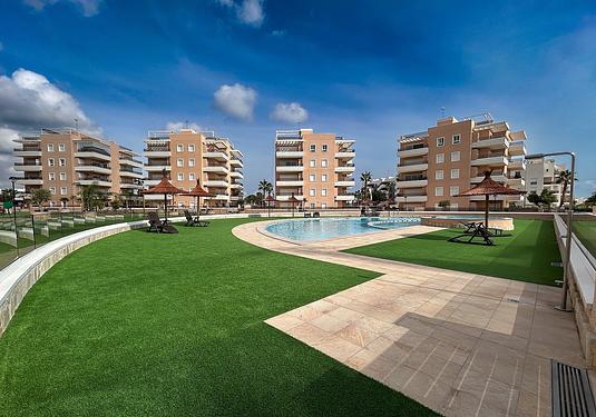 Apartment in El Raso