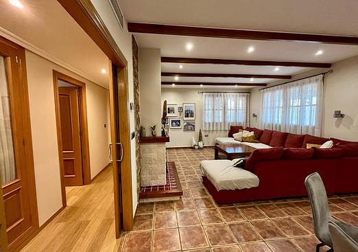 Country house in El Esparragal