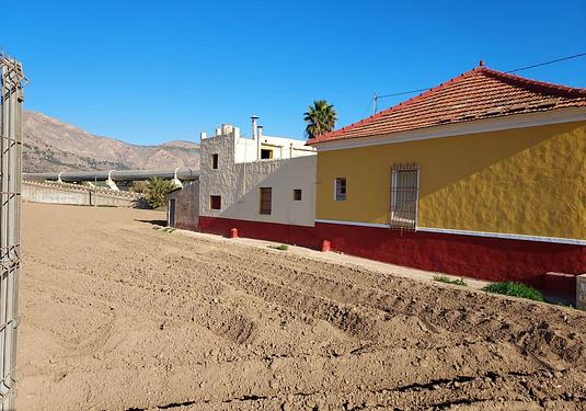 Country house in Orihuela