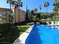 Apartment in Elviria