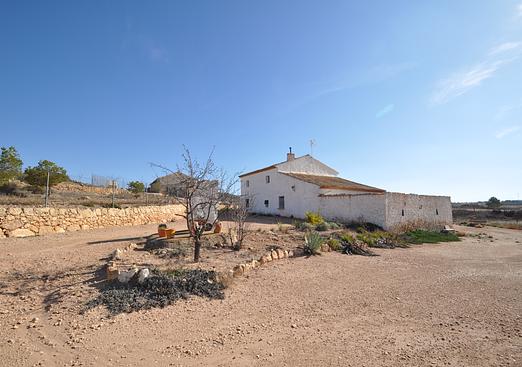 Country house in Torre Del Rico
