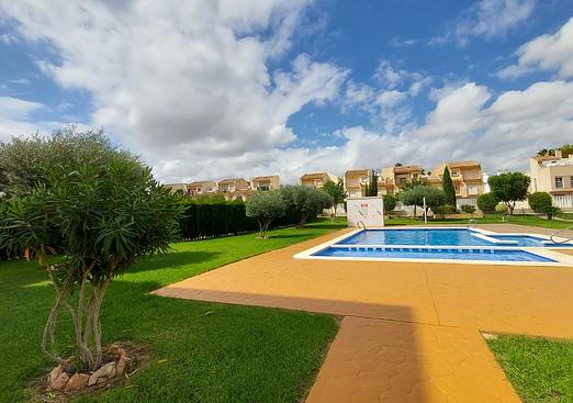 Apartment in Orihuela Costa