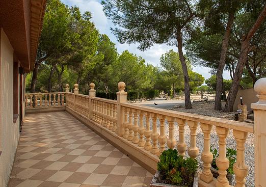 Country house in Torremendo