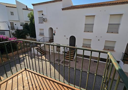 Town house in Alcaucín