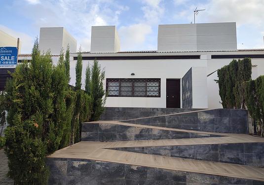 Villa in Peraleja Golf