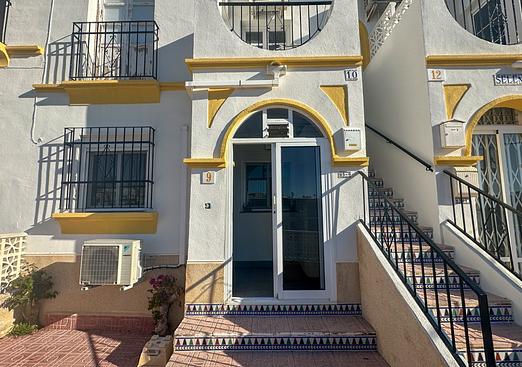 Apartment in Villamartin