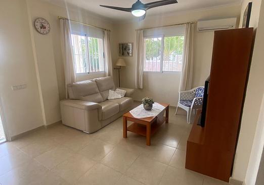 Villa in Algorfa