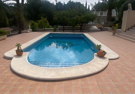 Villa in Algorfa