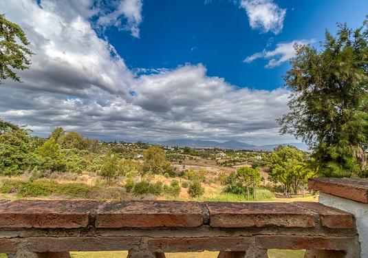 Villa in Lauro Golf