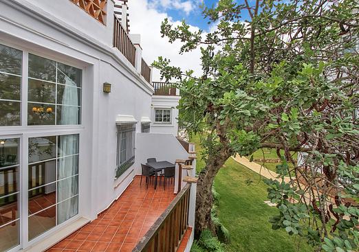 Villa in Lauro Golf