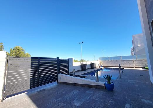 Villa in Orihuela Costa