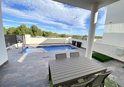 Villa in Orihuela Costa