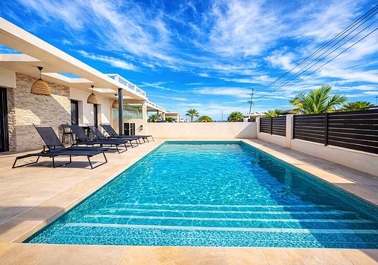Villa in Los Balcones