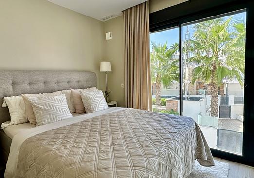 Villa in Orihuela Costa