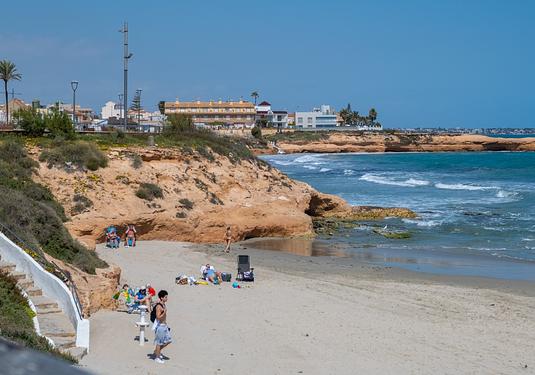 Apartment in Pilar de La Horadada