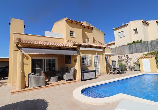 Villa in Fortuna