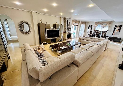 Villa in Torrevieja