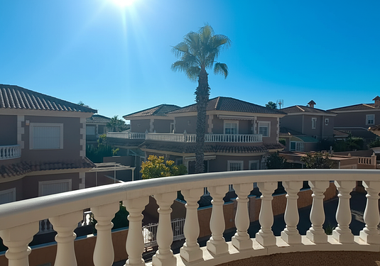 Villa in Los Balcones