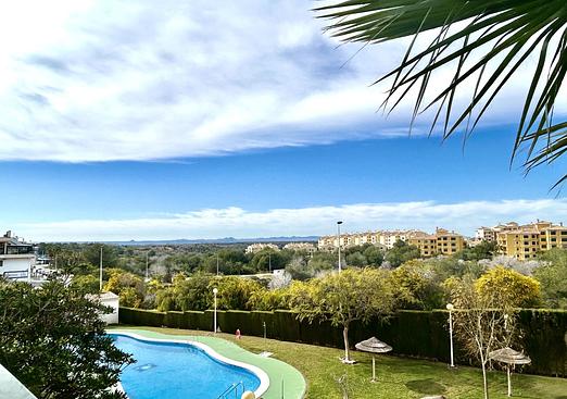 Apartment in Campoamor