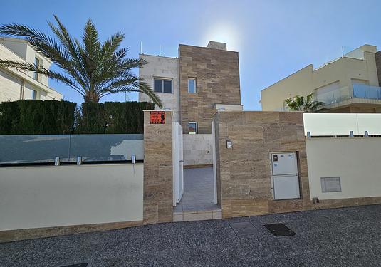 Villa in La Zenia