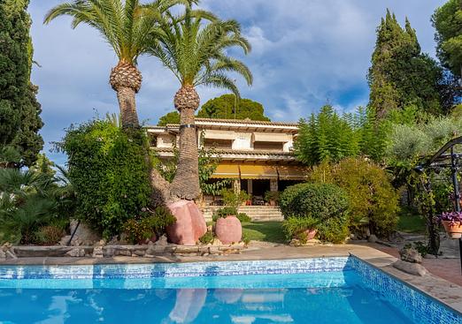 Villa in Alicante