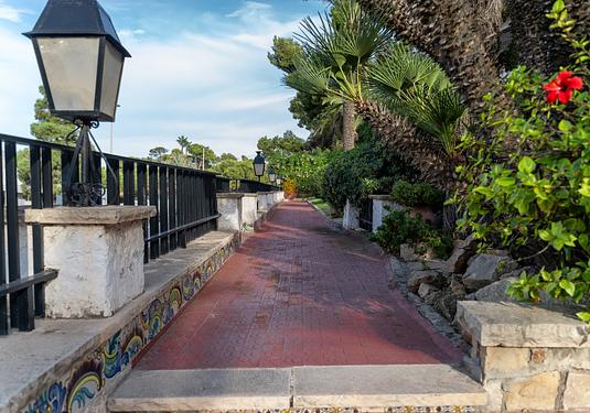 Villa in Alicante