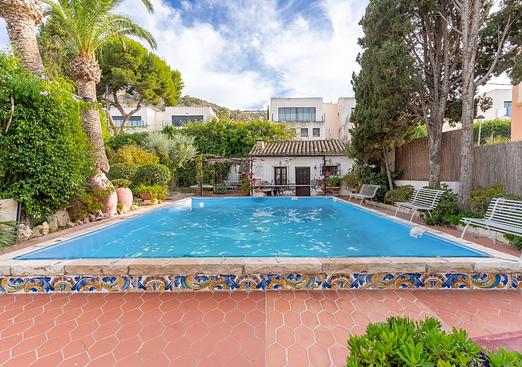 Villa in Alicante