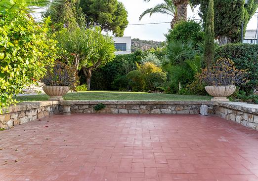 Villa in Alicante