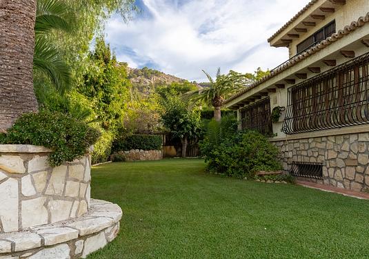 Villa in Alicante