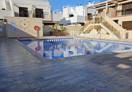 Apartment in Orihuela Costa