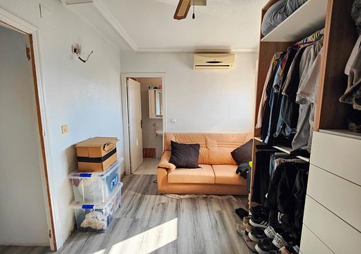 Town house in San Miguel de Salinas