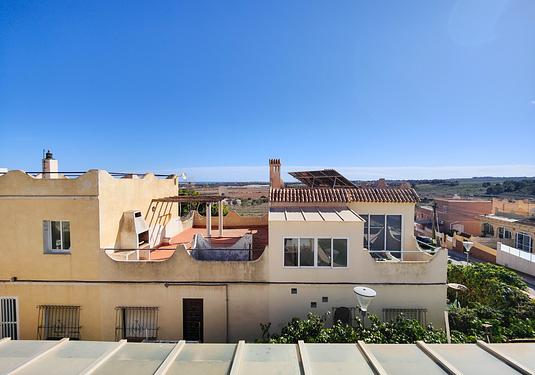Town house in San Miguel de Salinas