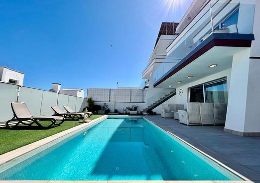 Villa in Villamartin