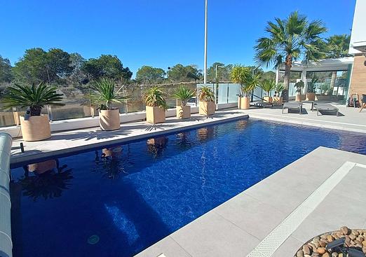 Villa in Algorfa