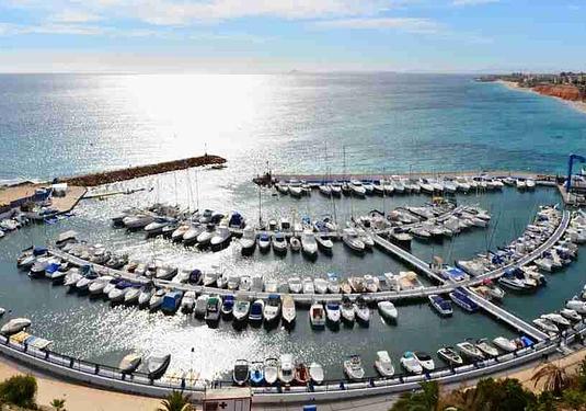 Apartment in Villamartin