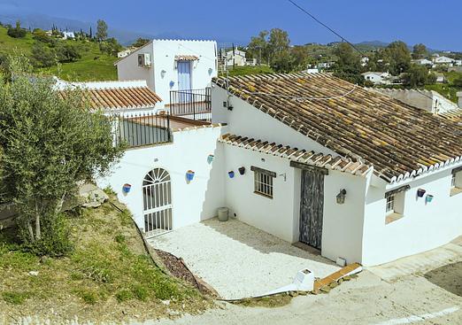 Villa in Vélez-Málaga