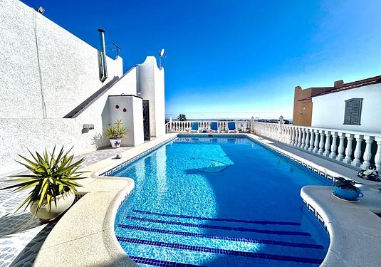 Villa in Villamartin